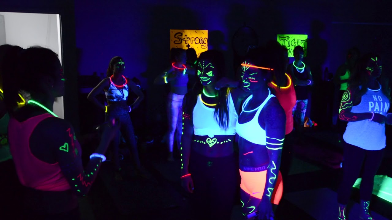 Social Media Promo - Hustle & Glow Hot Yoga