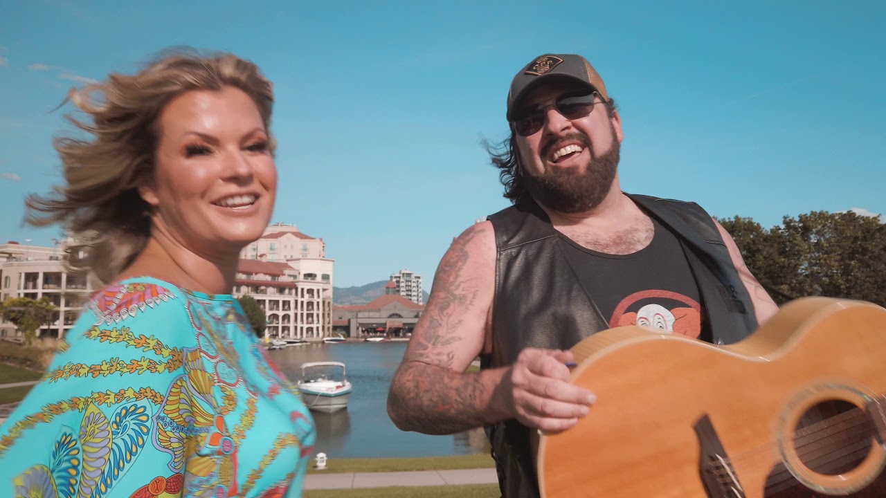 Official Music Video for "Feel Good Feelin"  - Me and Mae